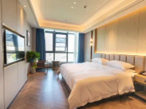 Minhe Xinhua Hotel فنادق في مين خه