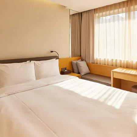 Hotel Uri& Отели рядом с достопримечательностью «Бейсбол Стадион Ямсил»