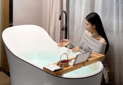 위펑 호텔 깔끔한 객실