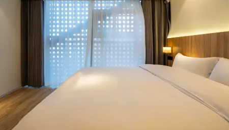 Chengdu Qingcheng Youth Hostel Apartment (Chunxi Road IFS Branch)