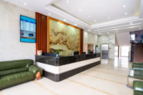 Yangjiang Jinrui Business Hotel