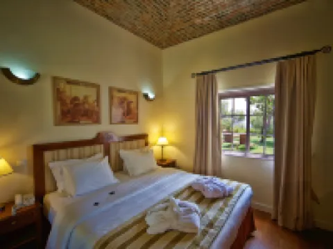 Vila Alba Resort Hotels in Lagoa