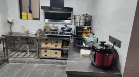 ZiYuan Lake View B&B Отели рядом с достопримечательностью «Xinghu Viewing Stand»