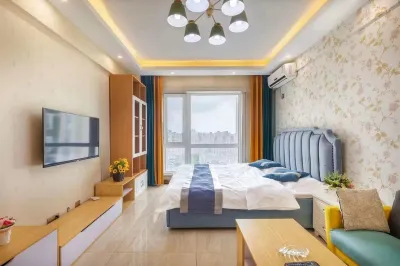 Xingchen Boutique Apartment (Changchun Huazhong Oak Bay) Hotels near Changchun Workers Gymnasium