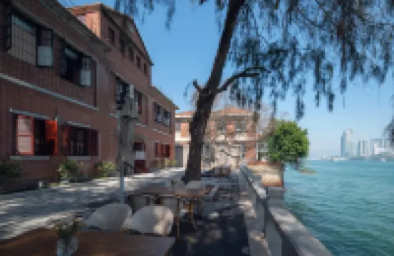 Yuhai Linhai Seaview Villa Hotel