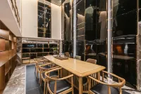 Baiyang Seaview Hotel (Dali Bohai Park High-speed Railway Station)
