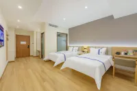 Tuyue Hotel (Dalian North Railway Station)