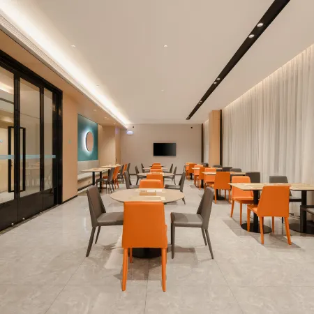 City Comfort Inn Hotel (Rong County Rongzhou Ancient City)