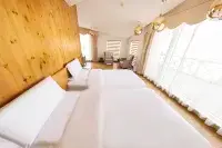 Lotus Hotel (Lotus Resort)