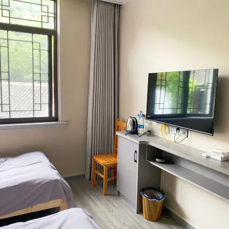 Cixi Longshan Taohualing Homestay