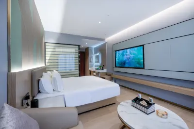 Haifeng Yunhai Apartment (Shenzhen Greenland Center Branch) Hotels near Xiaomo Dawei Golden Beach, Shenzhen-Shantou Special Cooperation Zone
