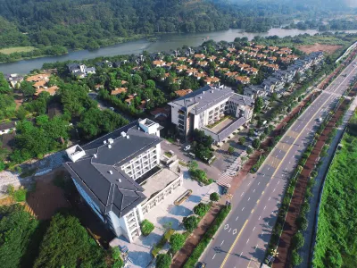 Jiulongwan Shanshuijian Hotel Hôtels à proximité de la Gare de Wuyishan