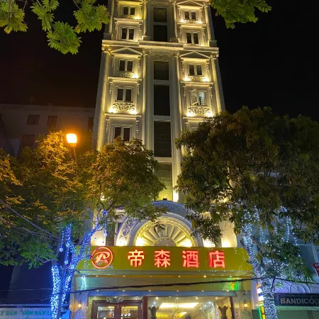 PHÚC ANH HOTEL