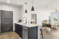 CozySuites at Westgate