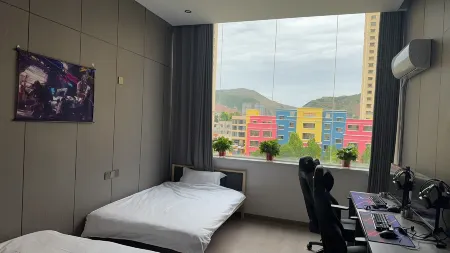 Xio Esports Hotel Отели рядом с достопримечательностью «Tomb of Jiang Wei»