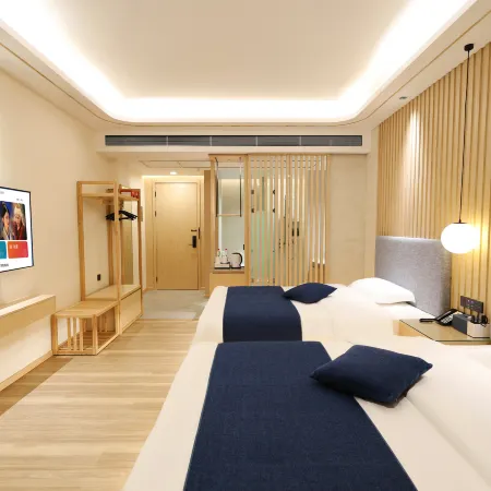 BIRCH FOREST JINRUNHOTEL