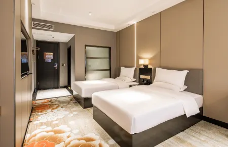 YavanHotel Отели рядом с достопримечательностью «Liu Pan Shui Zoo»