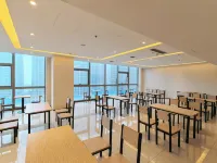 STARRY WAVES星瀾天際海景飯店(中山廣場富麗華國際店) 大連住宿飯店