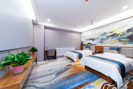 Boyaxi Giant Screen Hotel (Ningdong Mall)