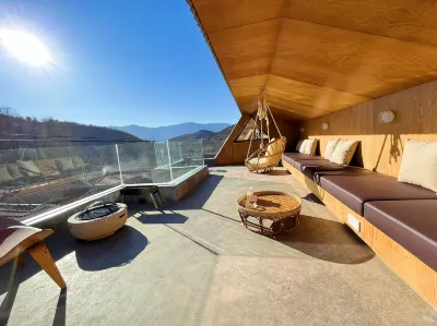 SANJIAN HOMESTAY & PARTY HALL Hotels near Wudao Temple