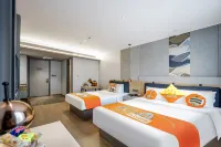R ROYALSS HOTEL Hotels in Urumqi Railroad Bureau