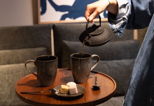 호텔 조식 장면