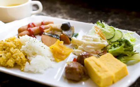 Toyoko Inn Kawasaki Ekimae Shiyakusho-Dori Отели рядом со станцией JR Hama-Kawasaki Station