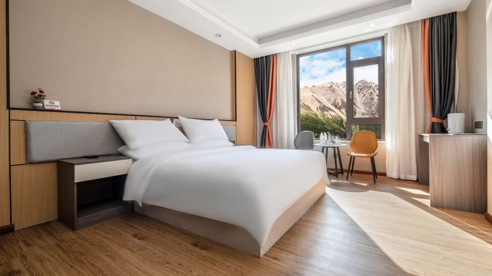 Yunchuan Hotel