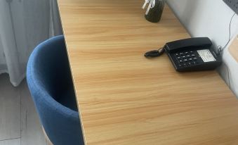 Homeinn Ripple Yun Hotel (Zhalantun Railway Station)