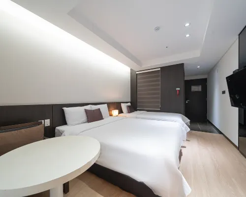 Ramada by Wyndham Yongin Rooms Photos