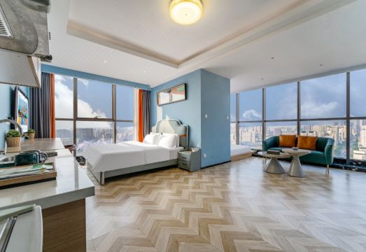 난청 S 호텔 진리점 전경