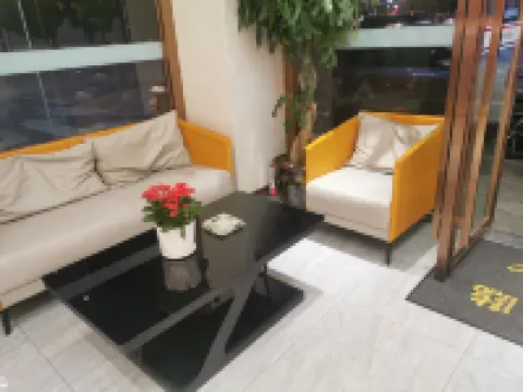 Linyifeng Wisdom Hotel
