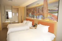 Dahua Hotel (Tuanjie South Street) Hotels in Tongxin