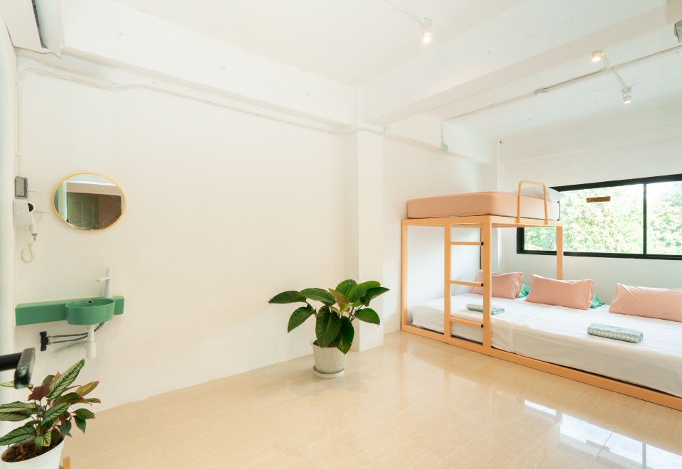 Easy Sunday Hotel 사진