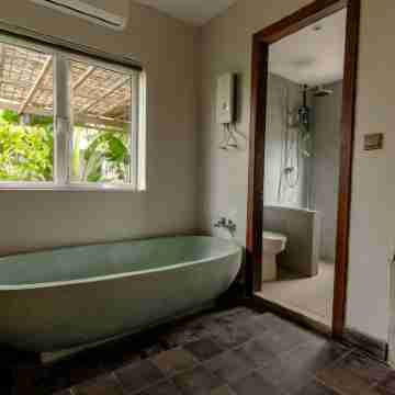 Isann Private Pool Villa Hotel Exterior