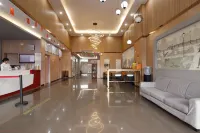 Right quarter (Le'an County bus station)