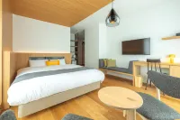 Dash Living Gojo