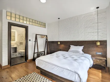 Uma Residence and Suites Отели в г. Nagarjun