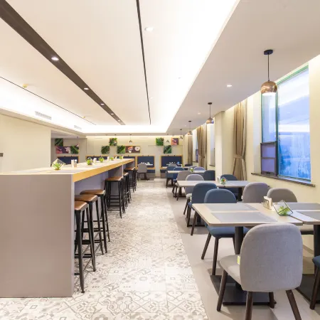 Homeinn Selected Hotel (Shiyan Renmin South Road Sanyan)