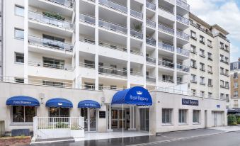 Royal Regency Paris Vincennes