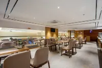 Yeste Hotel (Beiliu Passenger Transport Center)