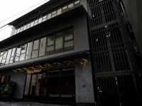 Glansit Kyoto Kawaramachi Hotels near Kamo River