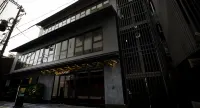 Glansit Kyoto Kawaramachi Hotel a 