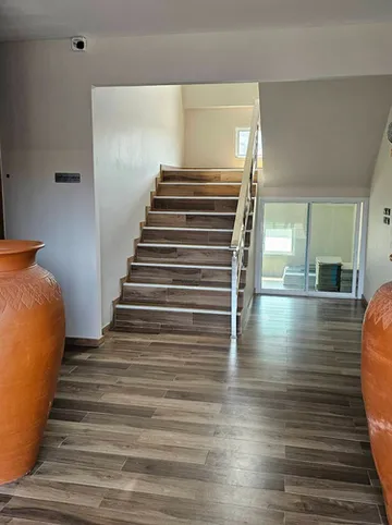 รูปภาพของสกายแอนด์สตาร์ลอฟท์