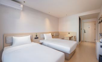 Hi Inn Hotel (Beijing Wendou Shuicheng Zhongyang Xiju Xueyuan Changping Xiaoqu)