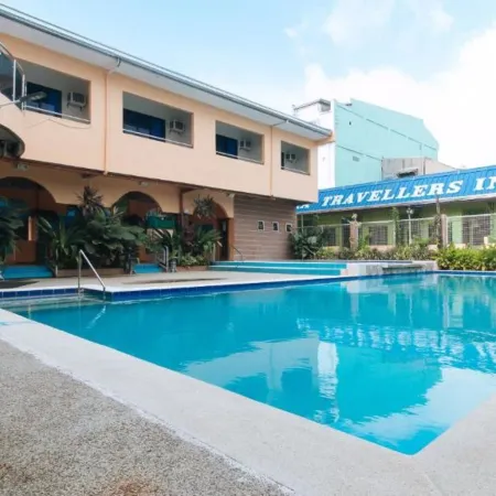 Reddoorz Plus near Municipality of Luisiana Laguna