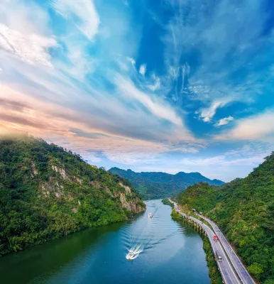Yingde Liyang Gorge Liquan Riverview Resort Hotels in Yingde