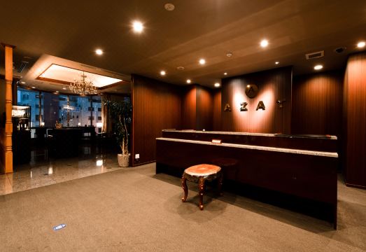 호텔 아자트 나하 외관