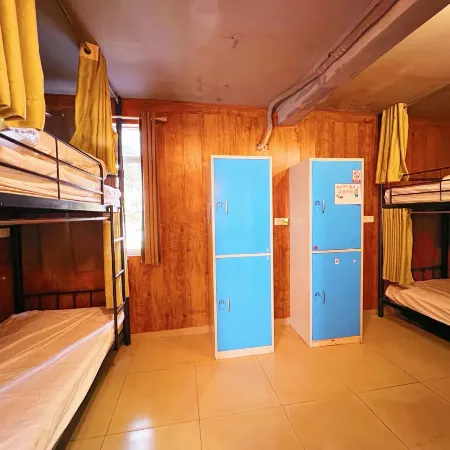 Ziyuan Youth Hostel