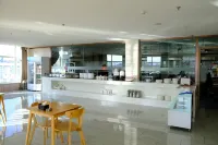 Huanghe Hotel Hotel di Hequ County